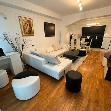 Central Elegance Apartments Skopje Eksteriør billede
