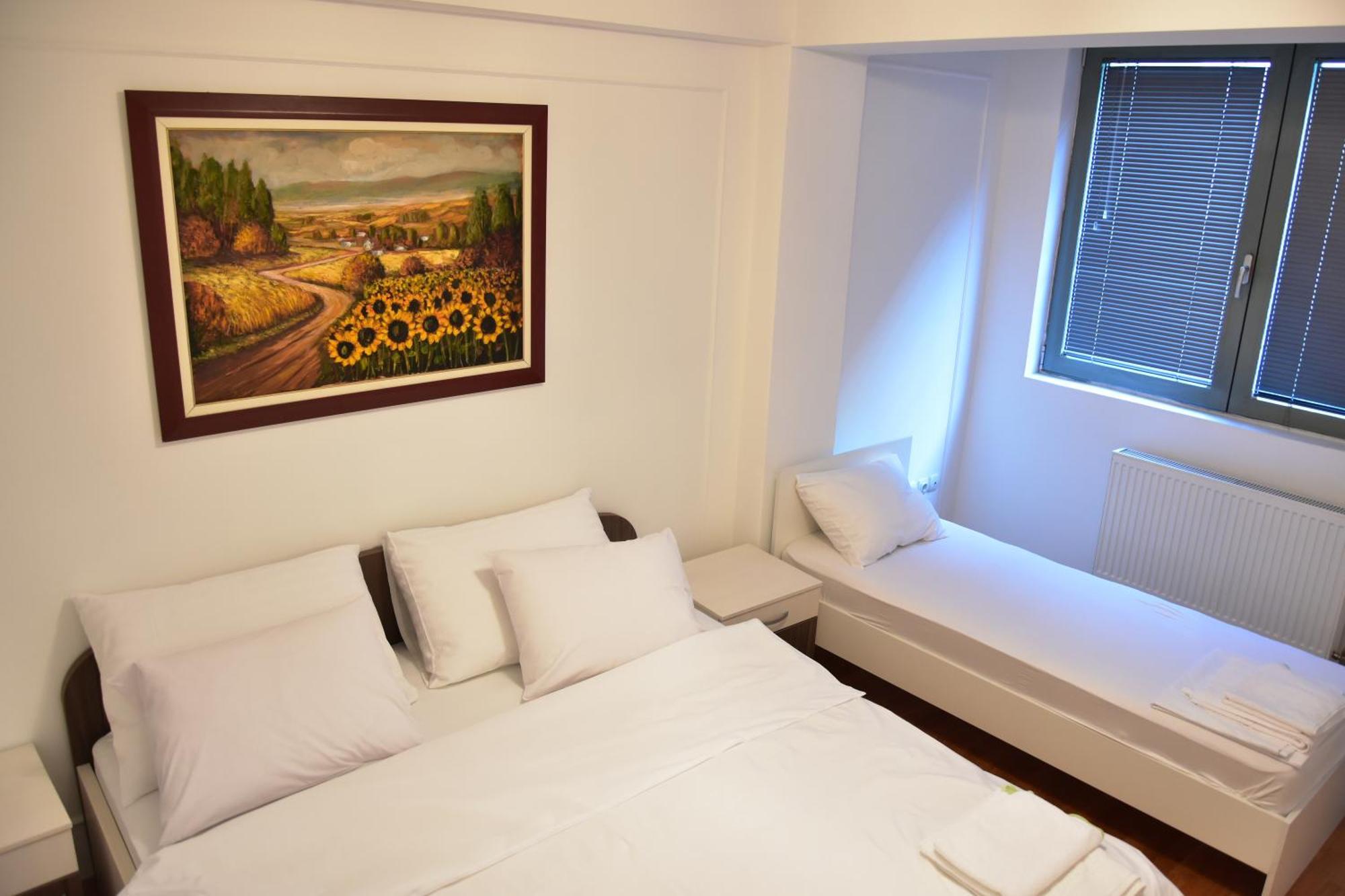Central Elegance Apartments Skopje Eksteriør billede
