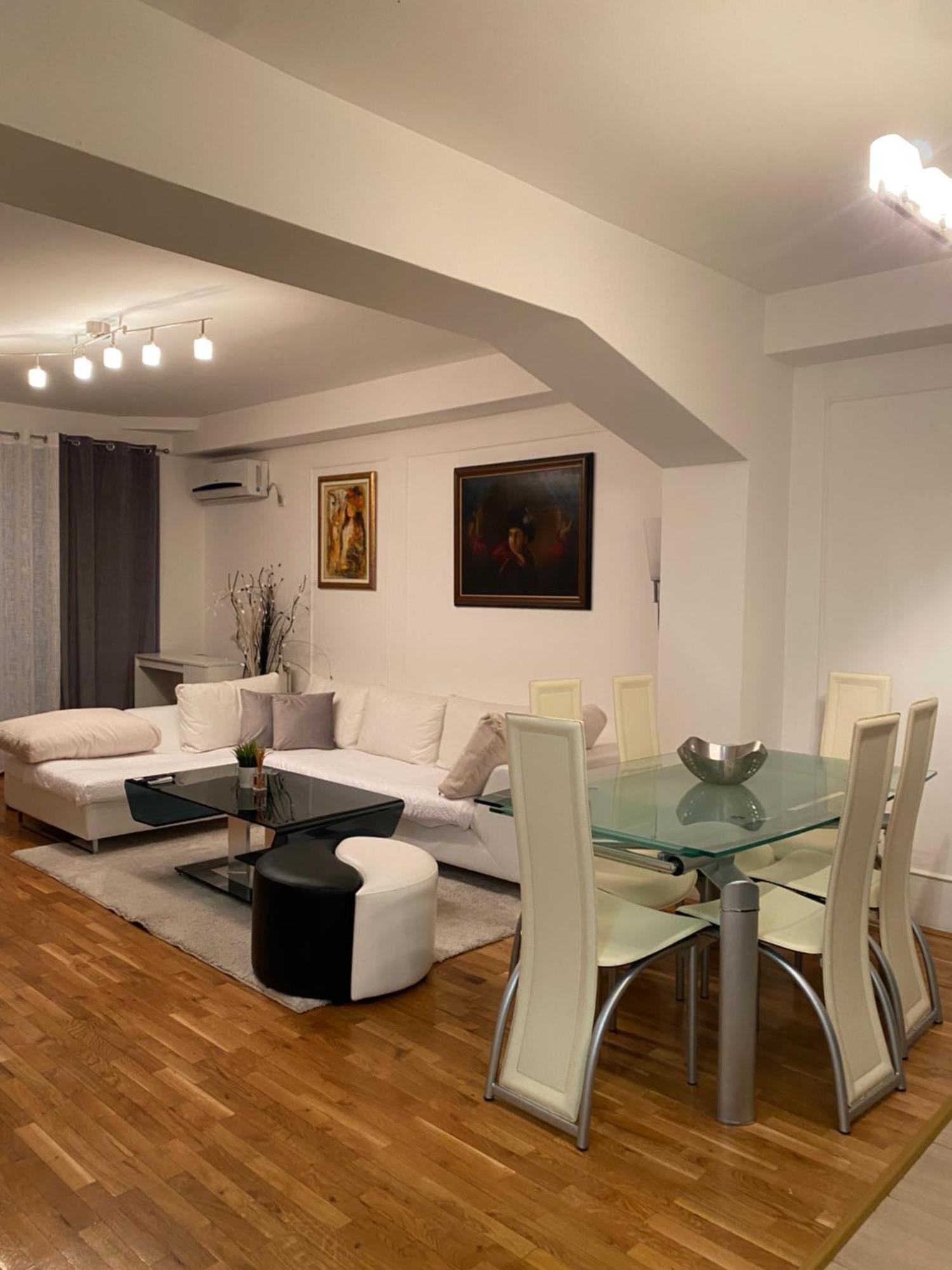 Central Elegance Apartments Skopje Eksteriør billede