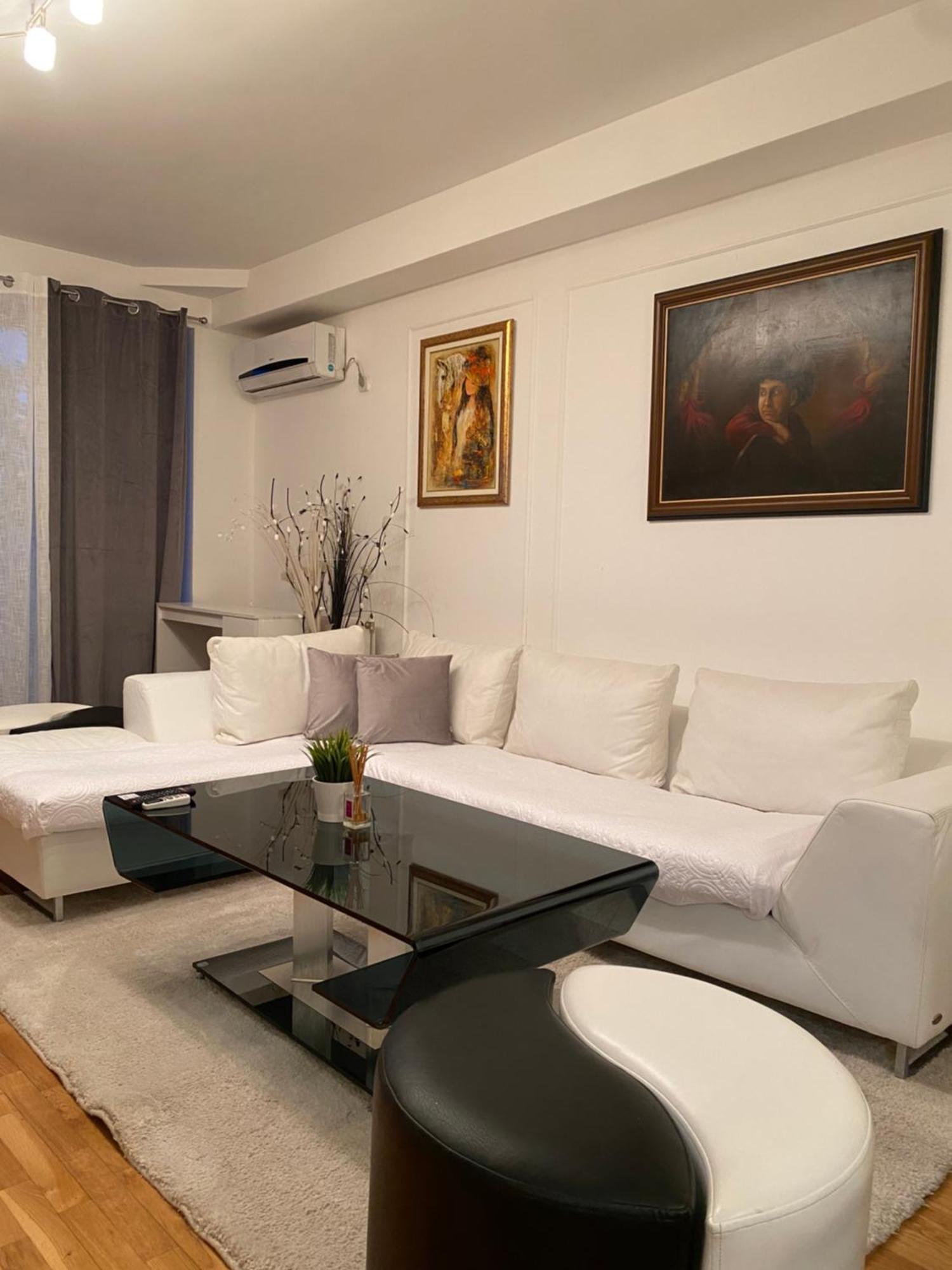 Central Elegance Apartments Skopje Eksteriør billede